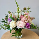 Load image into Gallery viewer, The Sweetheart Vase
