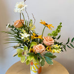 Load image into Gallery viewer, Crow House Vase
