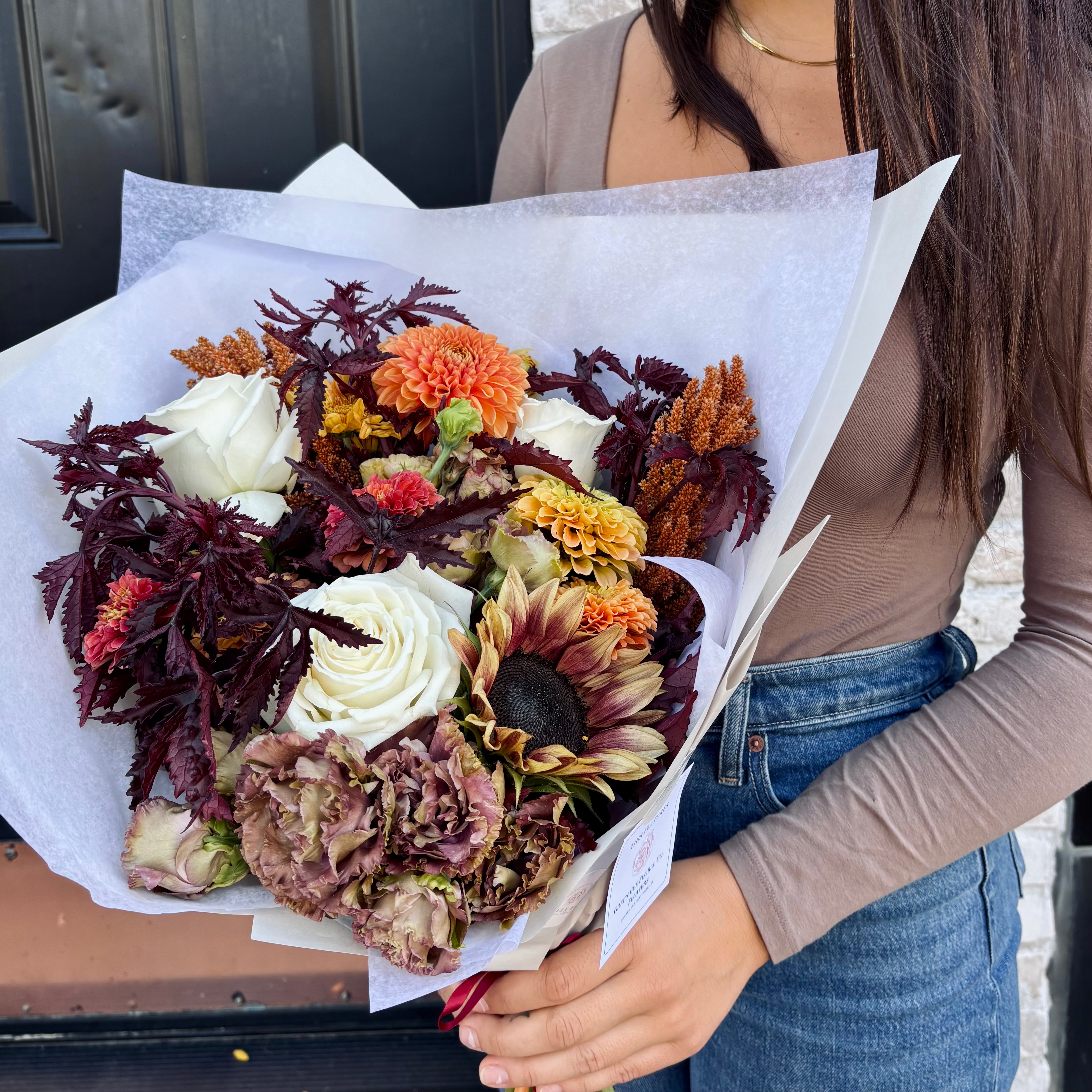 The Harvest Hand-Tie
