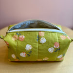 Load image into Gallery viewer, Boxy Pouch - Hydrangea

