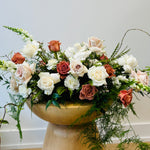 Load image into Gallery viewer, Casket Spray - Luxe
